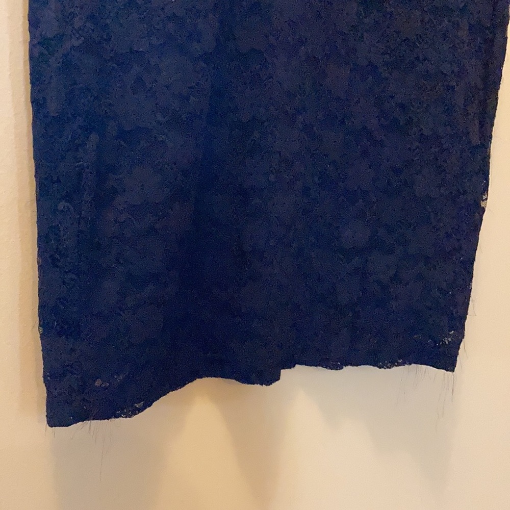 Dress - Picture 3 of 6